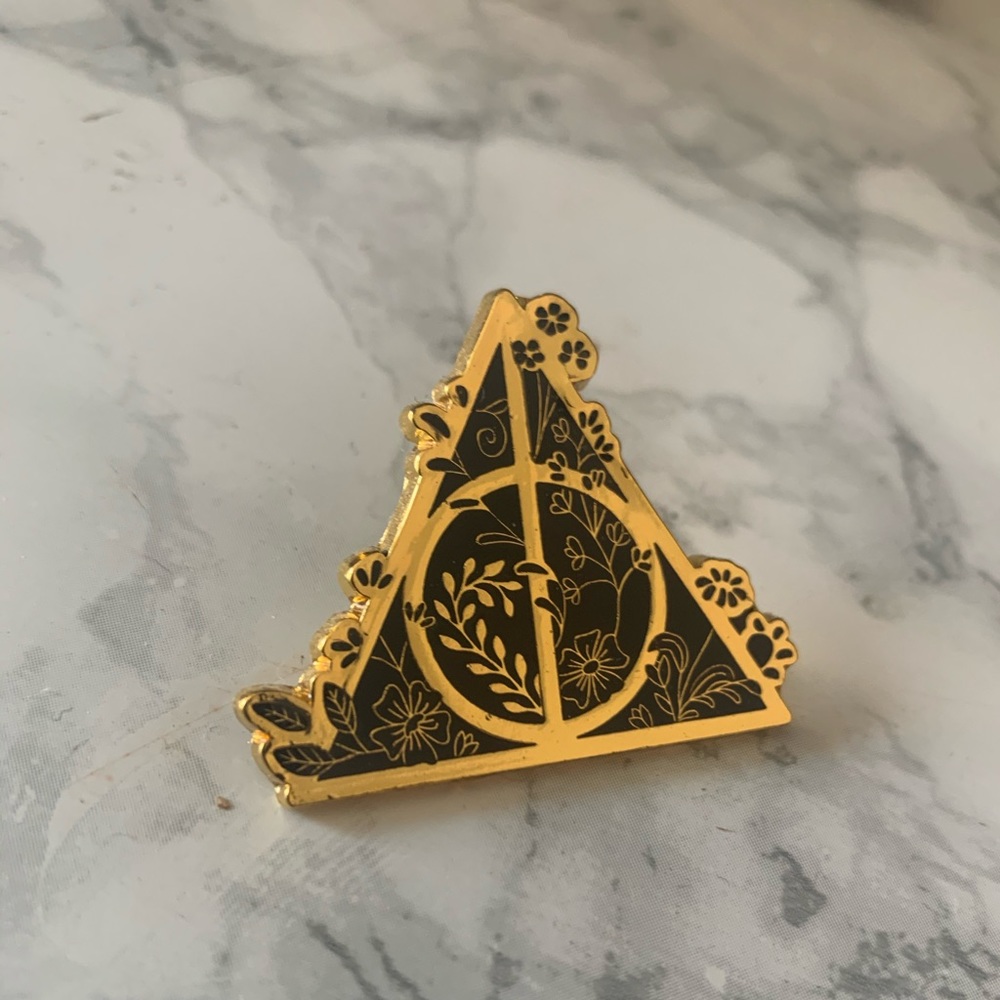 Harry Potter Deathly Hallows Pin